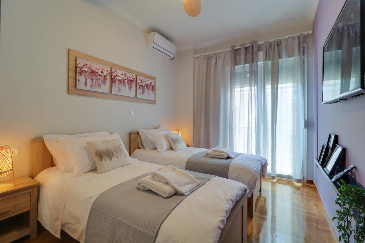 אתונה Victoria 5Star / 5Br Bigapt / Sauna / 2Min To Metro מראה חיצוני תמונה