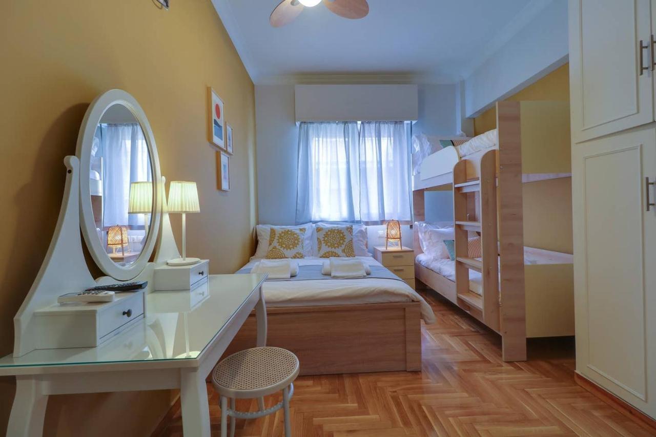 אתונה Victoria 5Star / 5Br Bigapt / Sauna / 2Min To Metro מראה חיצוני תמונה